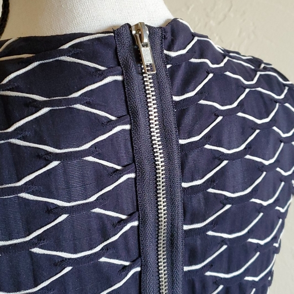 Beautiful Back Zipper Dress with Pockets - Picture 2 of 6